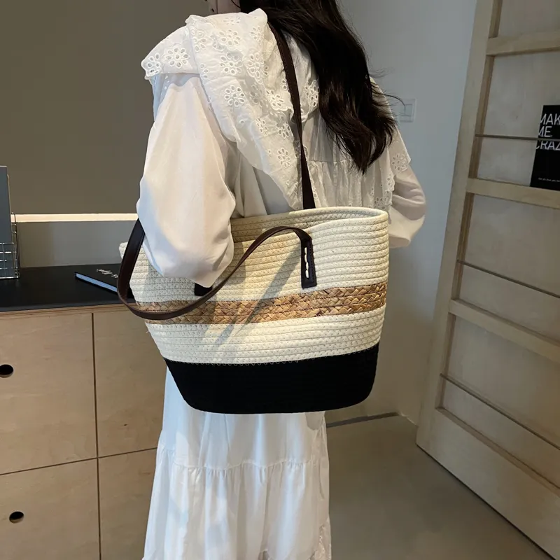 Iman's House Straw Woven Shoulder Bag Unisex Khaki/Coffee/Black-13