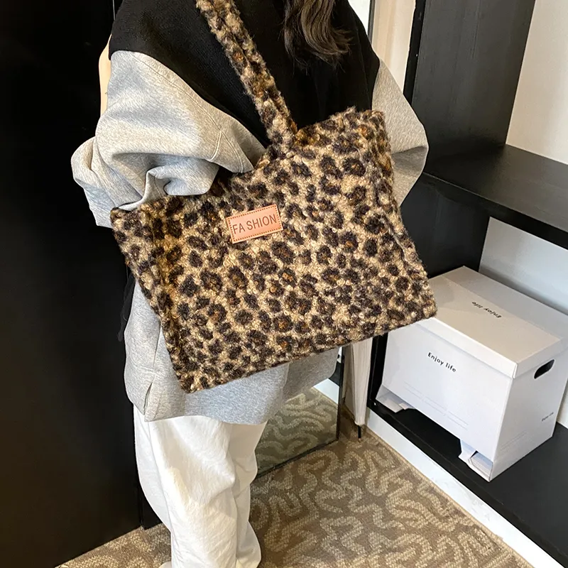 Iman's House Plush Shoulder Bag Women's Brown/Black-2