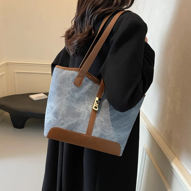 Iman's House PU Tote Bag Shoulder Bag Regular Women's Ecru/Dark Tea/Blue/Coffee-16