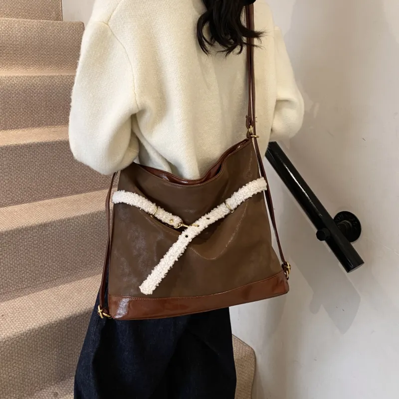 Iman's House PU Backpack On The Shoulder Women's Brown/Coffee-4