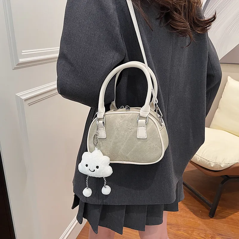 Iman's house Handbags-13