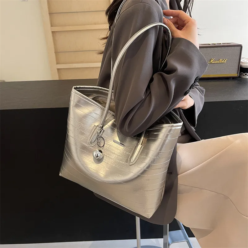 Iman's House PU Shoulder Bag Regular Women's Silver/Ecru/Black-2