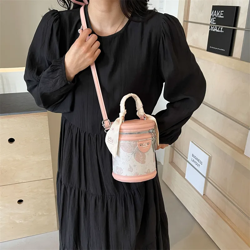 Iman's House PU Handbag Crossbody Bag Regular Women's White & Pink/Ecru/Silver/White/Pink-22