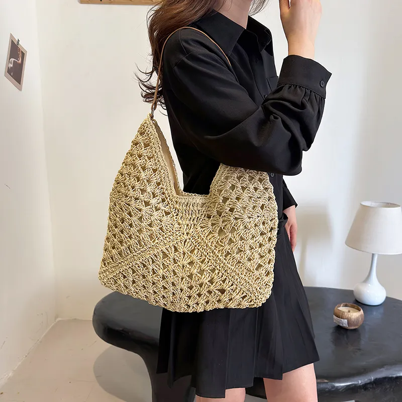 Iman's House Straw Woven Shoulder Bag Women's Ecru/Khaki-2