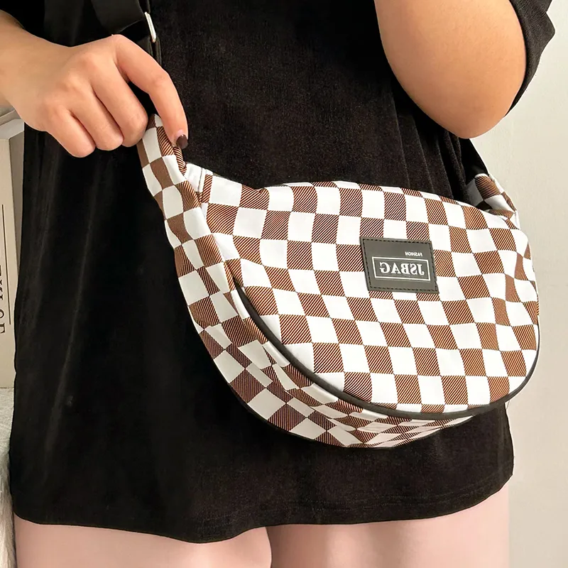 Iman's House Nylon Shoulder Bag Women's Brown/Green Red/Black-2
