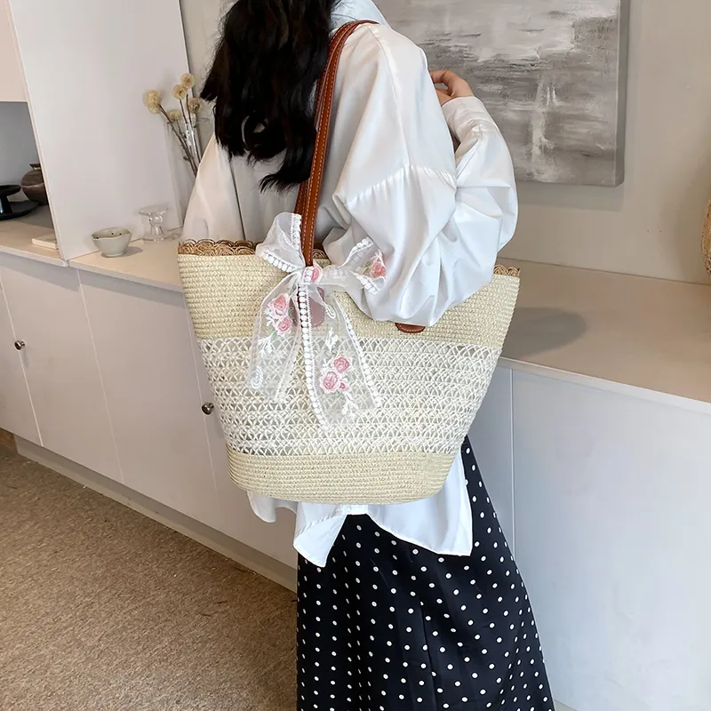 Iman's House Straw Woven Shoulder Bag Women's Wide Stripe Ecru/Lacy Khaki/Cut Out Ecru/Stripes Brown/Wide Stripe Khaki-12
