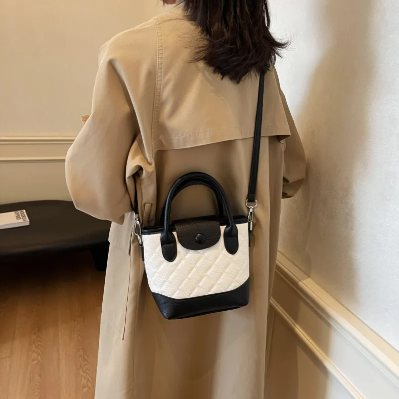 Iman's House PU Shoulder Bag Women's White & Black/Silver/Coffee/Black-3