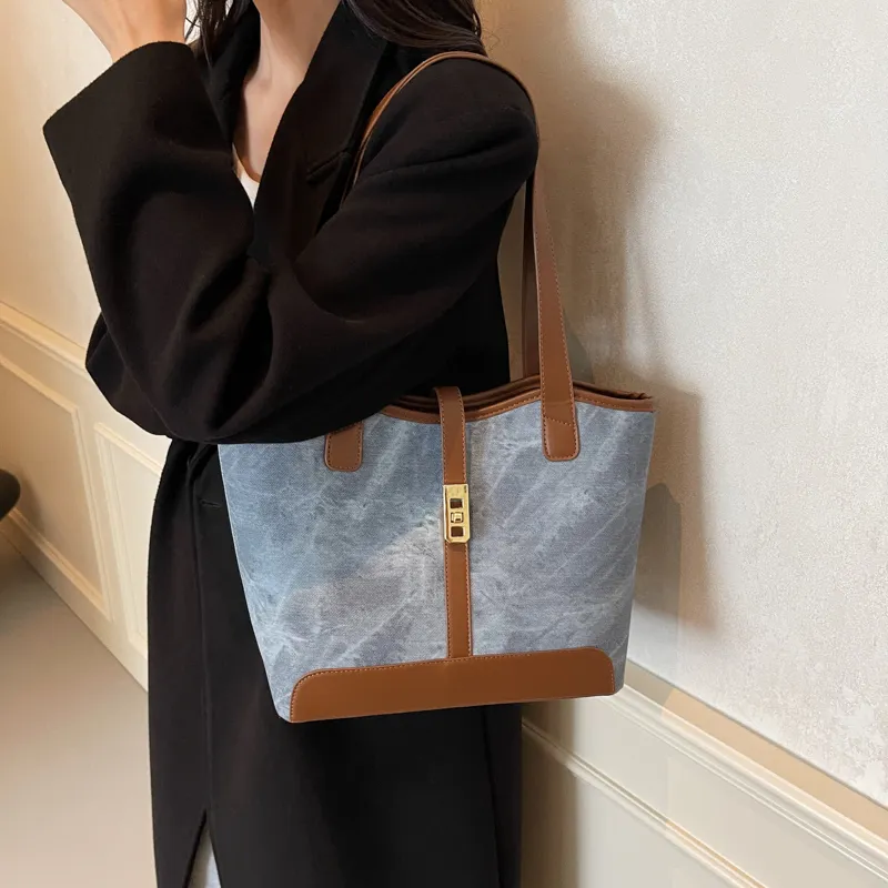Iman's House PU Tote Bag Shoulder Bag Regular Women's Ecru/Dark Tea/Blue/Coffee-14