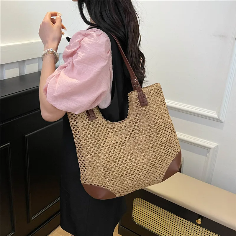 Iman's House Straw Woven Shoulder Bag Women's Ecru/Khaki-5