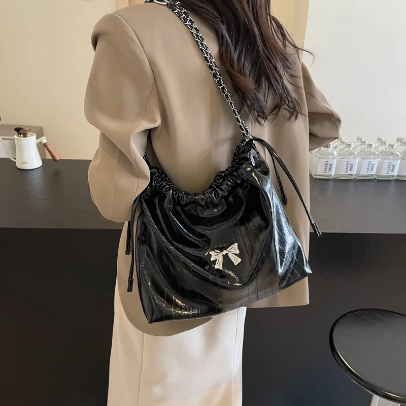 Iman's House PU Shoulder Bag Women's Silver/White/Black-12