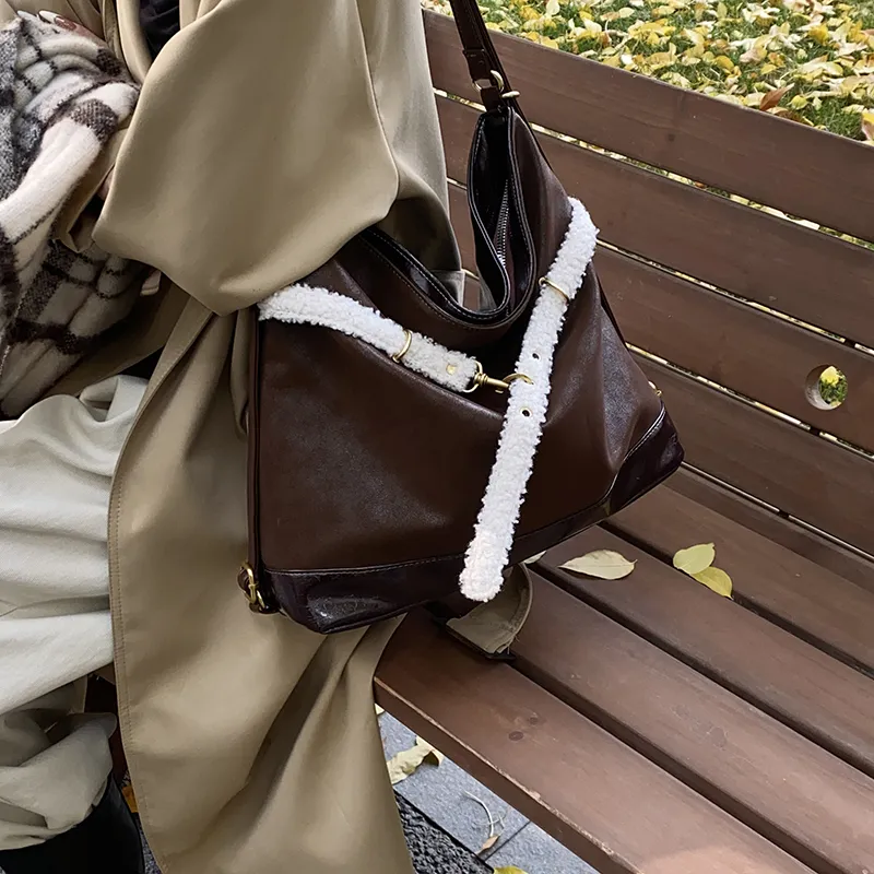 Iman's House PU Backpack On The Shoulder Women's Brown/Coffee-6