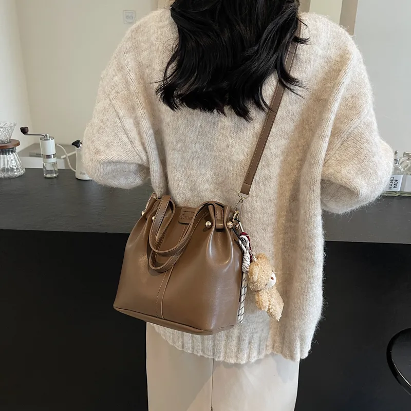 Iman's House PU Handbag Shoulder Bag Crossbody Bag Women's Ecru/Coffee/Khaki/Black-14