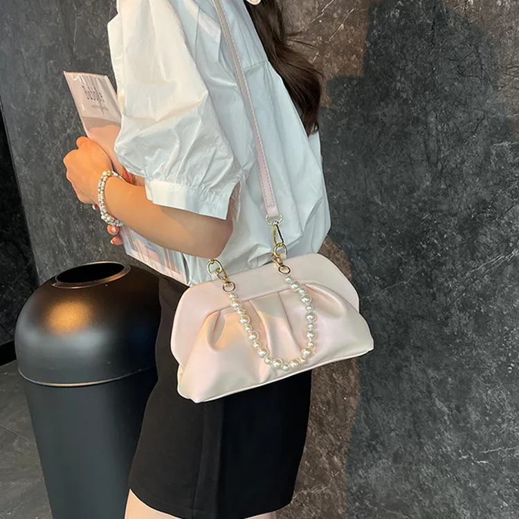 Iman's House PU One Shoulder Handbag Regular Women's White/Ecru/Silver/Pink/Black-4