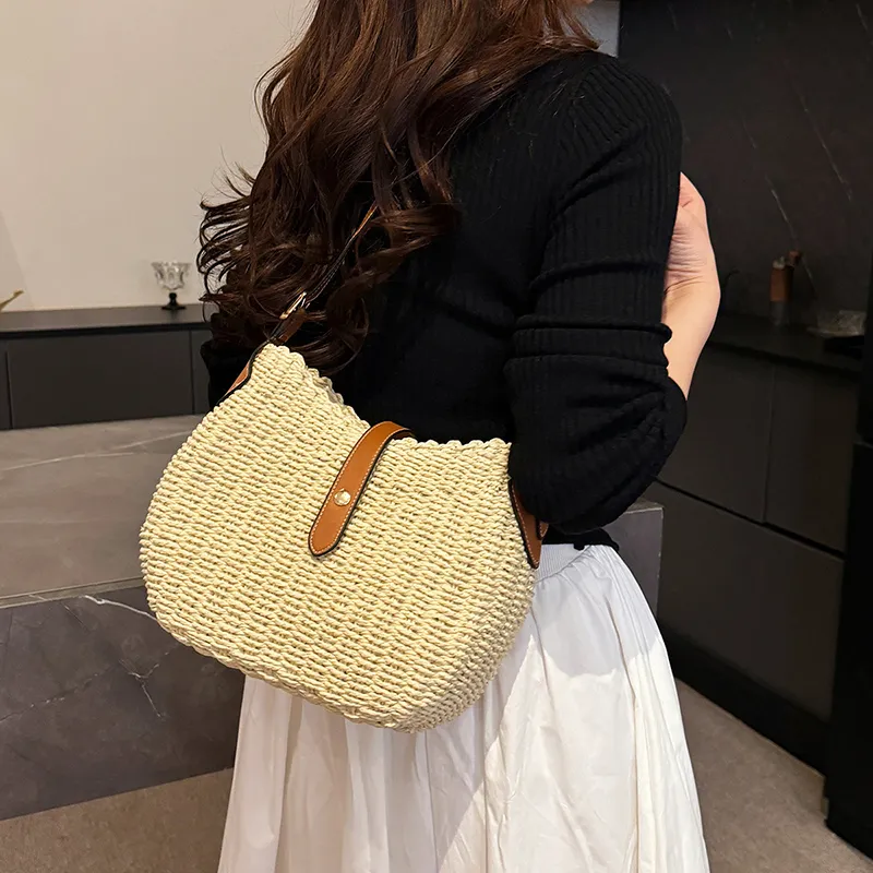 Iman's House Straw Woven Shoulder Bag Women's Ecru/Khaki-2