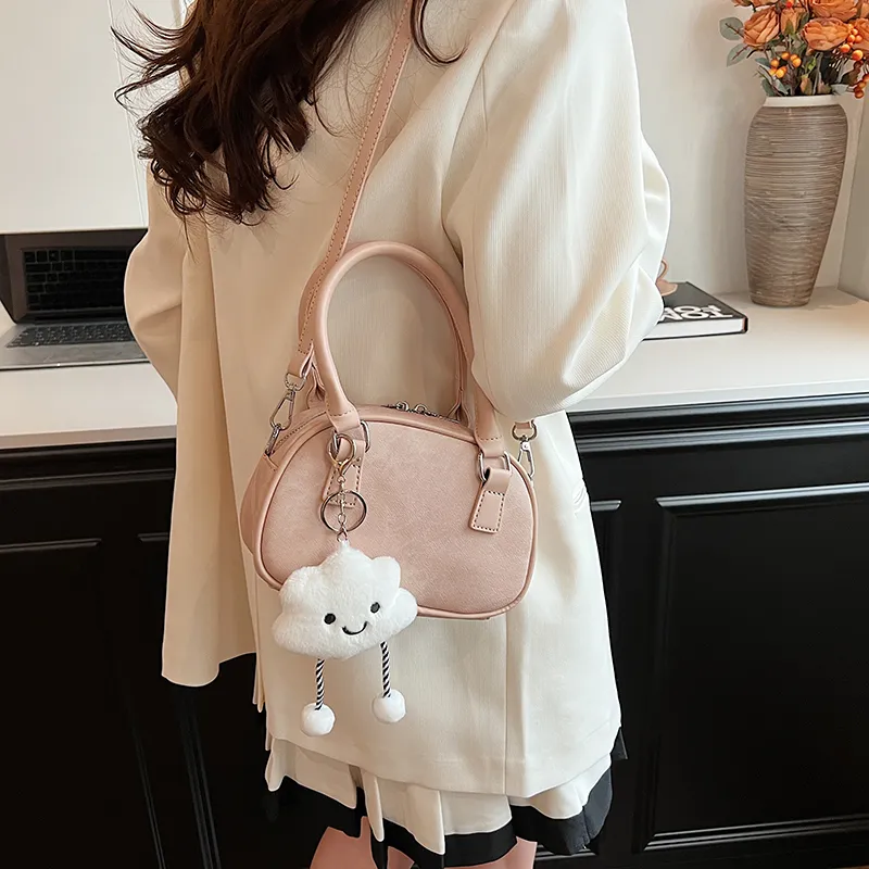 Iman's house Handbags-2