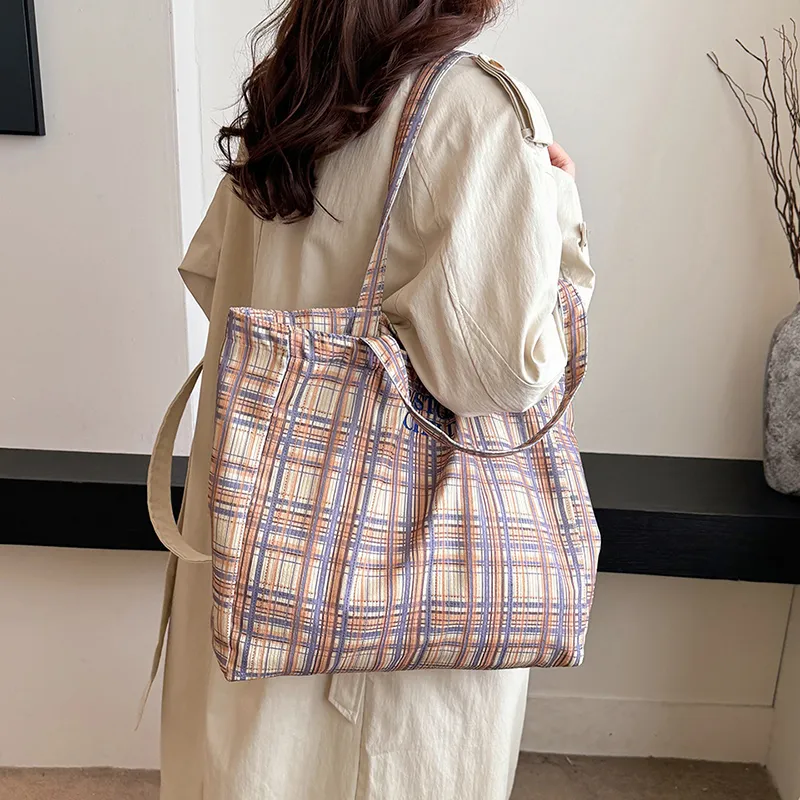 Iman's House Strips Totes Handbag Shoulder Bag Regular Women's Multicolor-15