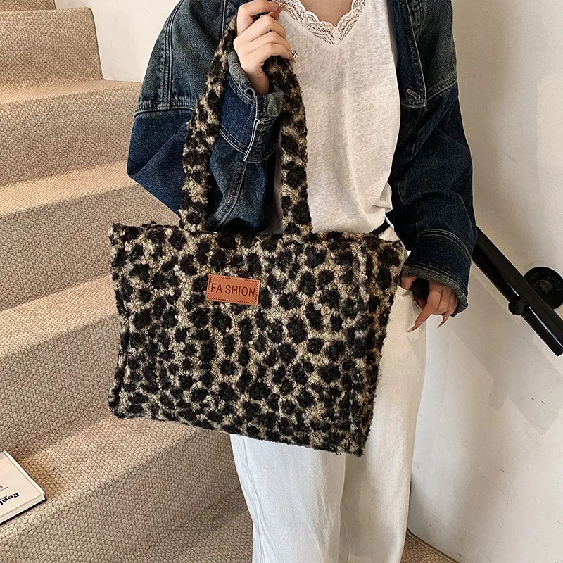 Iman's House Plush Shoulder Bag Women's Brown/Black-6