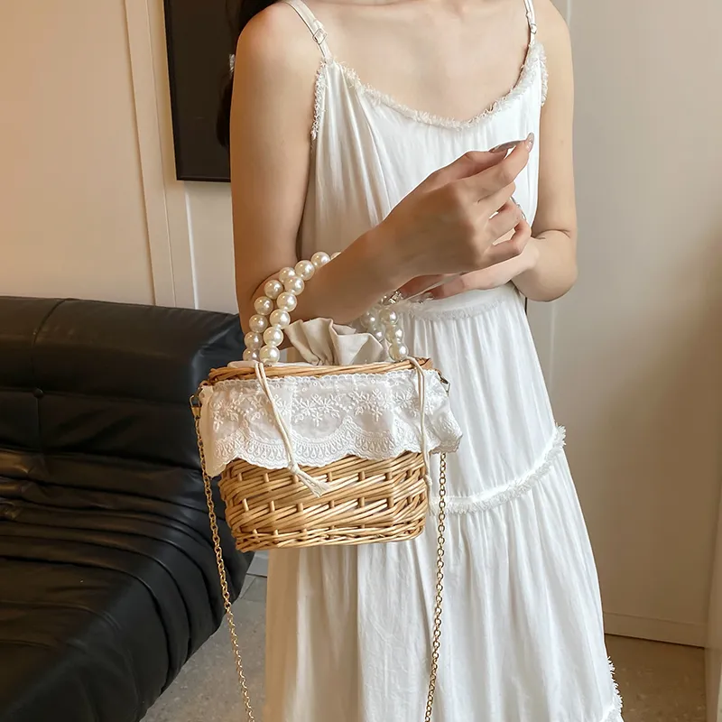 Iman's House Special Material Shoulder Bag Women's Round White/Square White/Square Multicolor-1