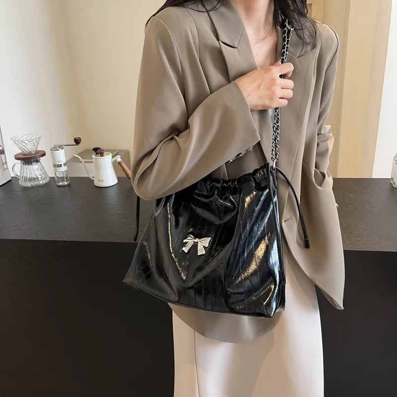 Iman's House PU Shoulder Bag Women's Silver/White/Black-14