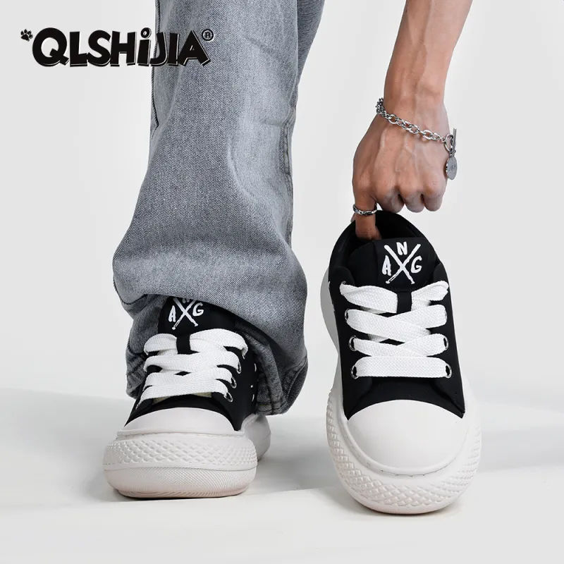 Wolves • Family QUNLANGSHIJIA Breathable Low Top Skateboard Shoes Unisex Black-1