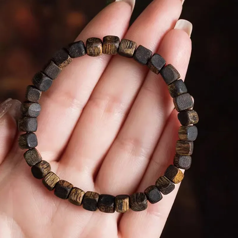 Yi Mingju Agarwood Bracelets Women's-1