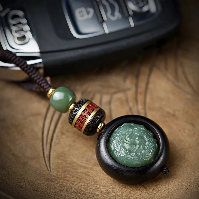 Yi Mingju Pendants Green Jade Unisex-3