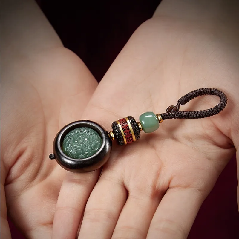 Yi Mingju Pendants Green Jade Unisex-4