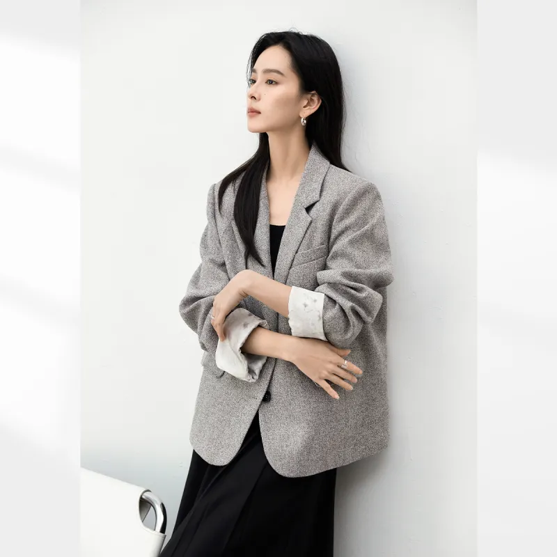 DIALOGUE Business Suit Women's Magenta Gray-3