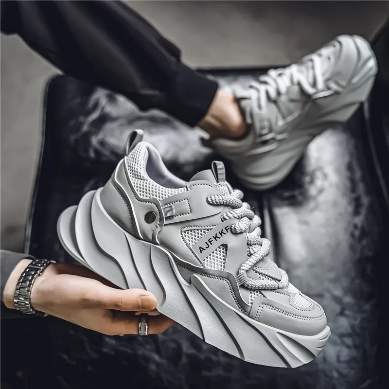 Van Ban Low-Top Chunky Sneakers Men's-6