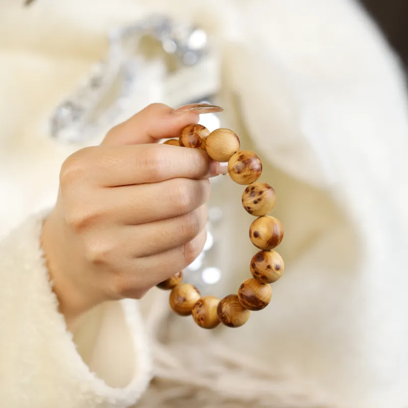 Santan Lodge Thuja Bracelets Unisex-4