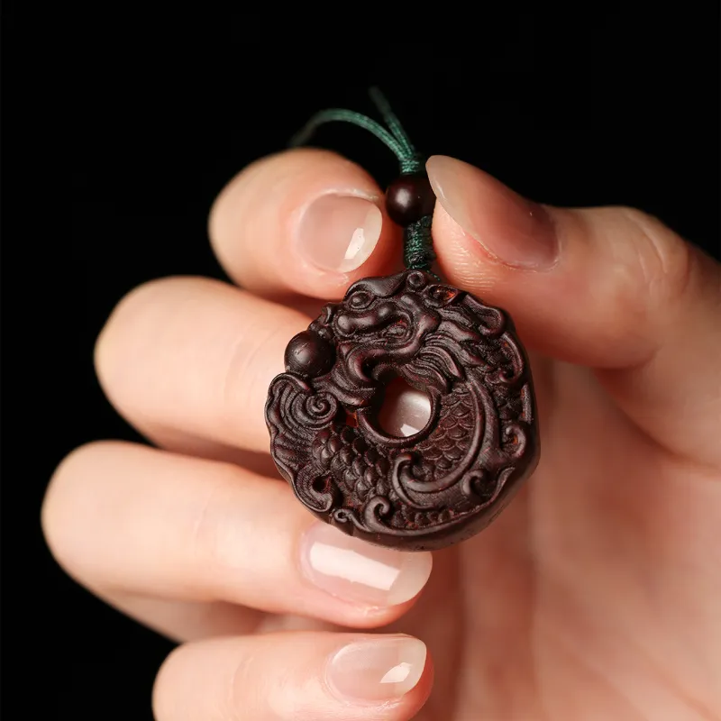 Santan Lodge Pterocarpus Pendants Unisex-4