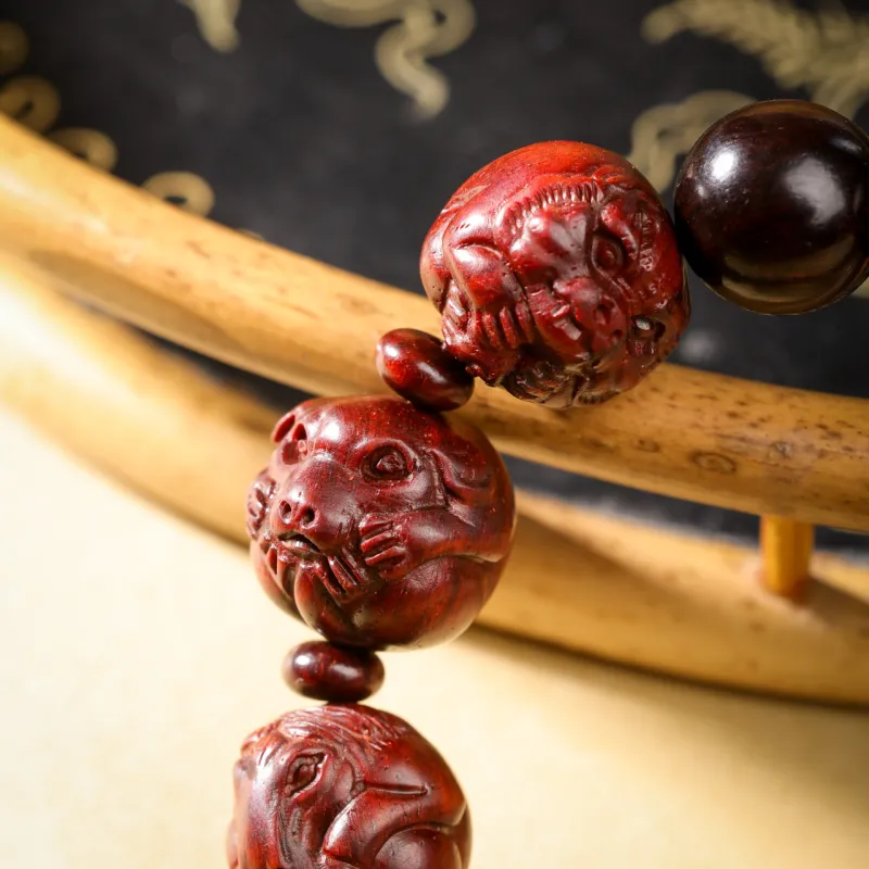 Santan Lodge Pterocarpus Bracelets Unisex-29