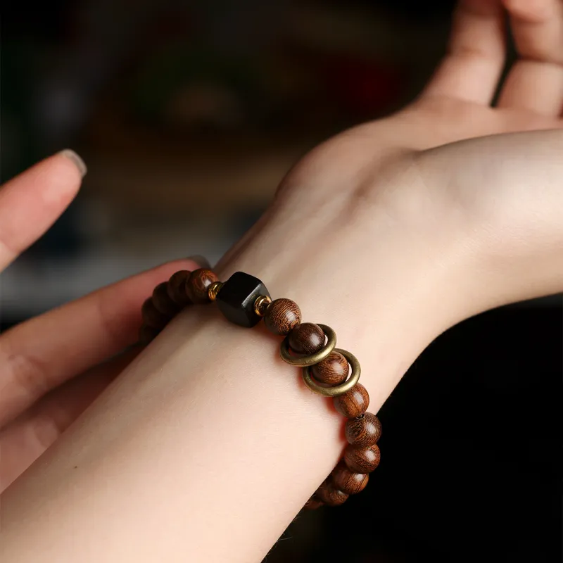 Santan Lodge Golden Sandalwood Bracelets Unisex-8