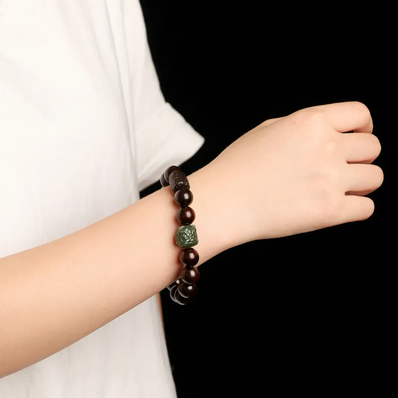 Santan Lodge Pterocarpus Wooden Bracelets Unisex-3