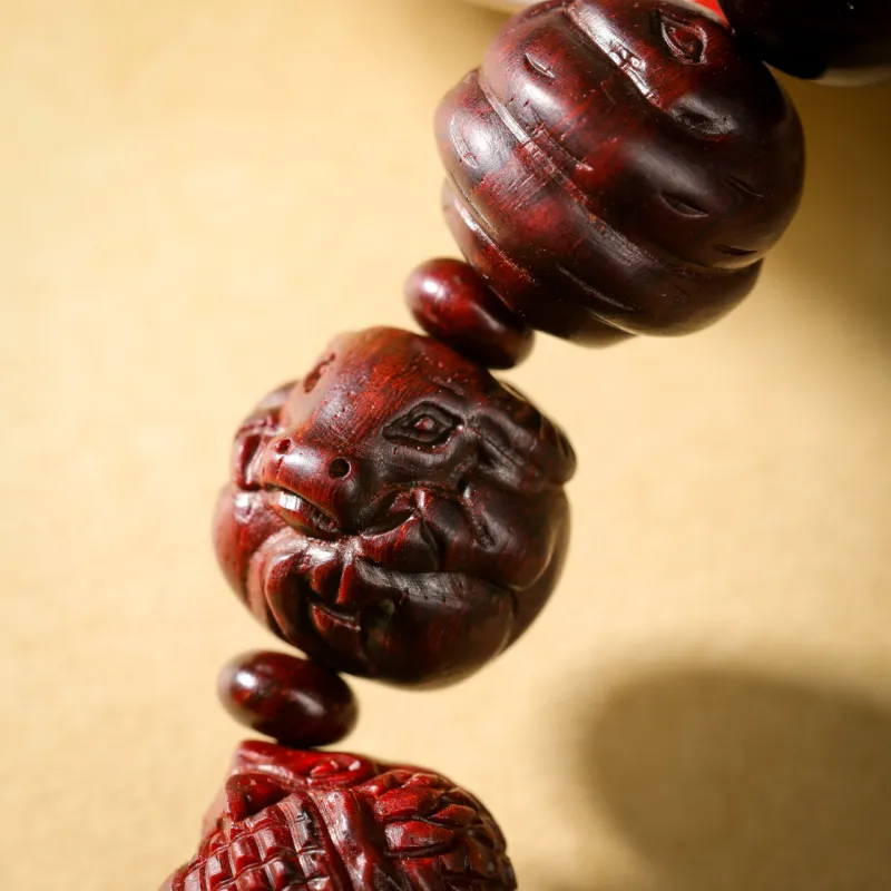 Santan Lodge Pterocarpus Bracelets Unisex-9