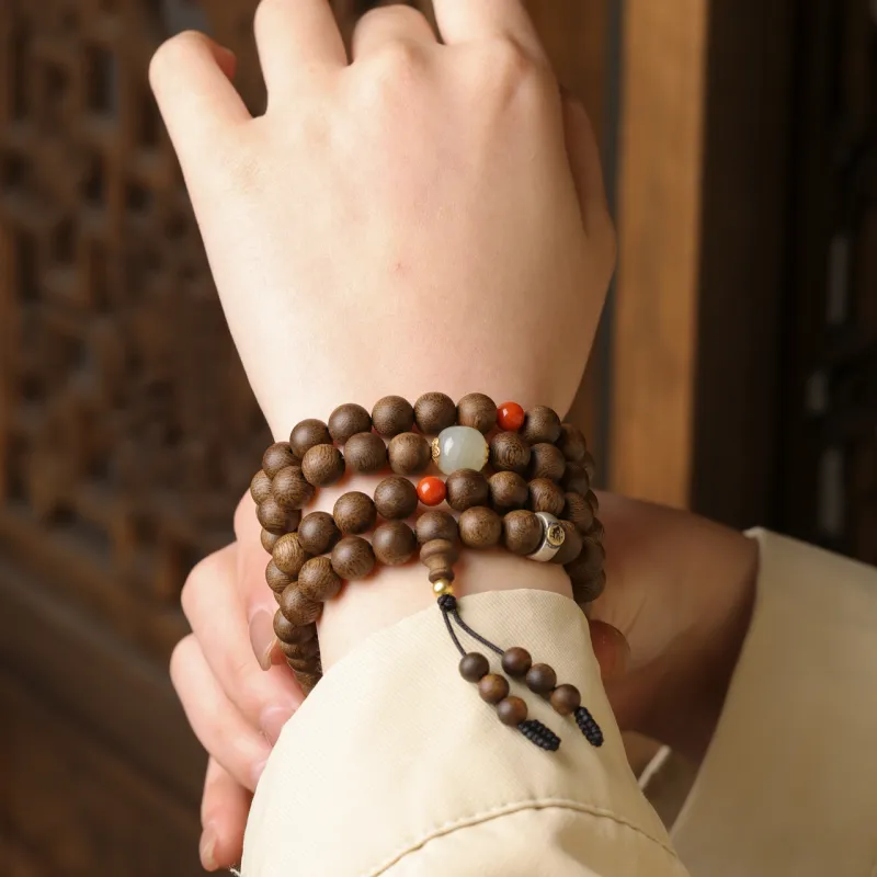 Santan Lodge Fragrance Agarwood Wooden Bracelets Unisex-4