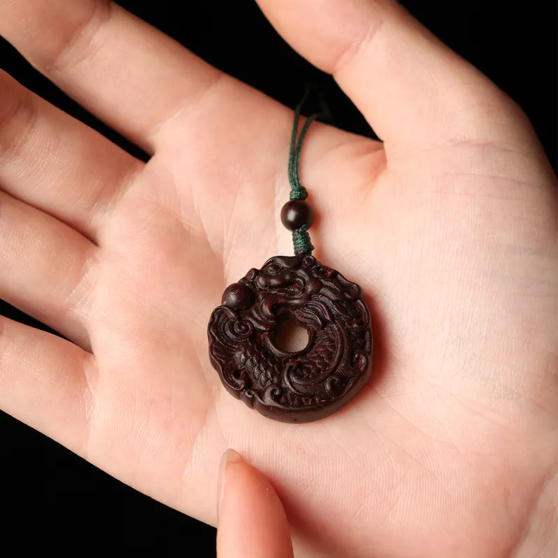 Santan Lodge Pterocarpus Pendants Unisex-3