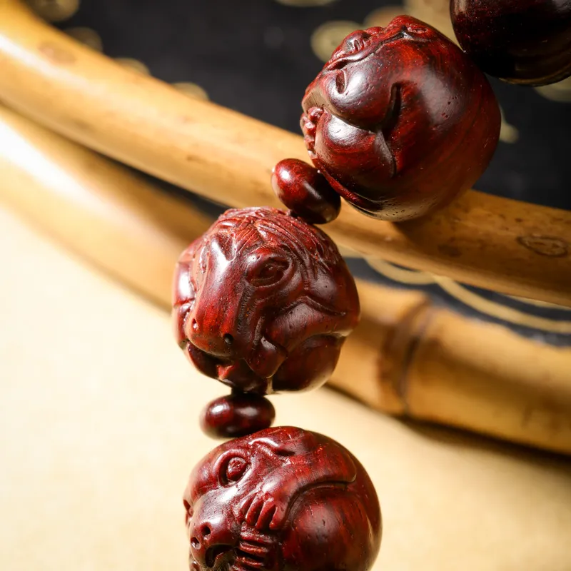 Santan Lodge Pterocarpus Bracelets Unisex-54