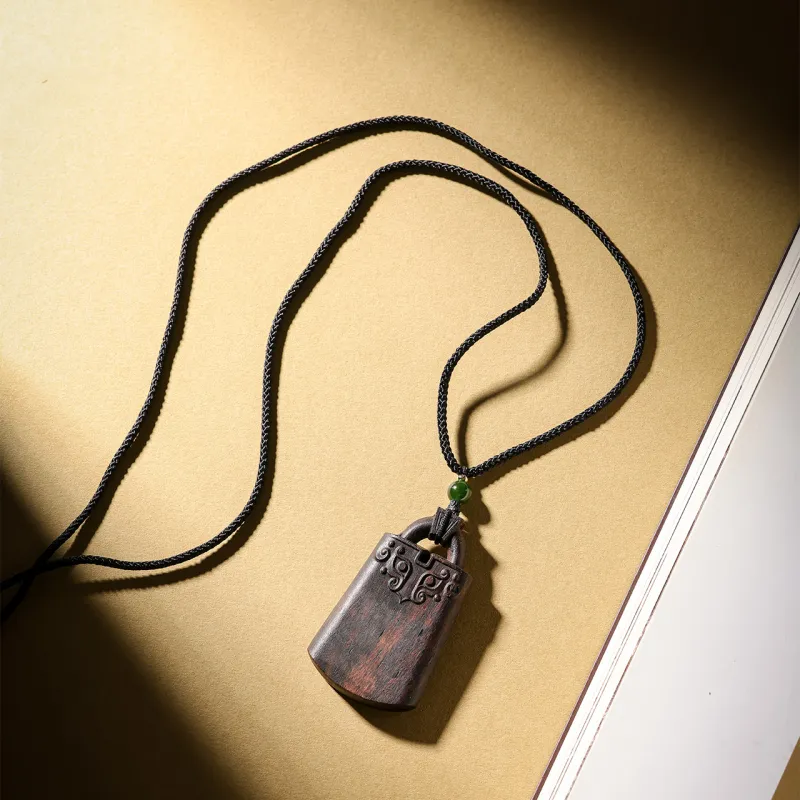 Santan Lodge Agarrattan Wooden Necklaces Unisex-1