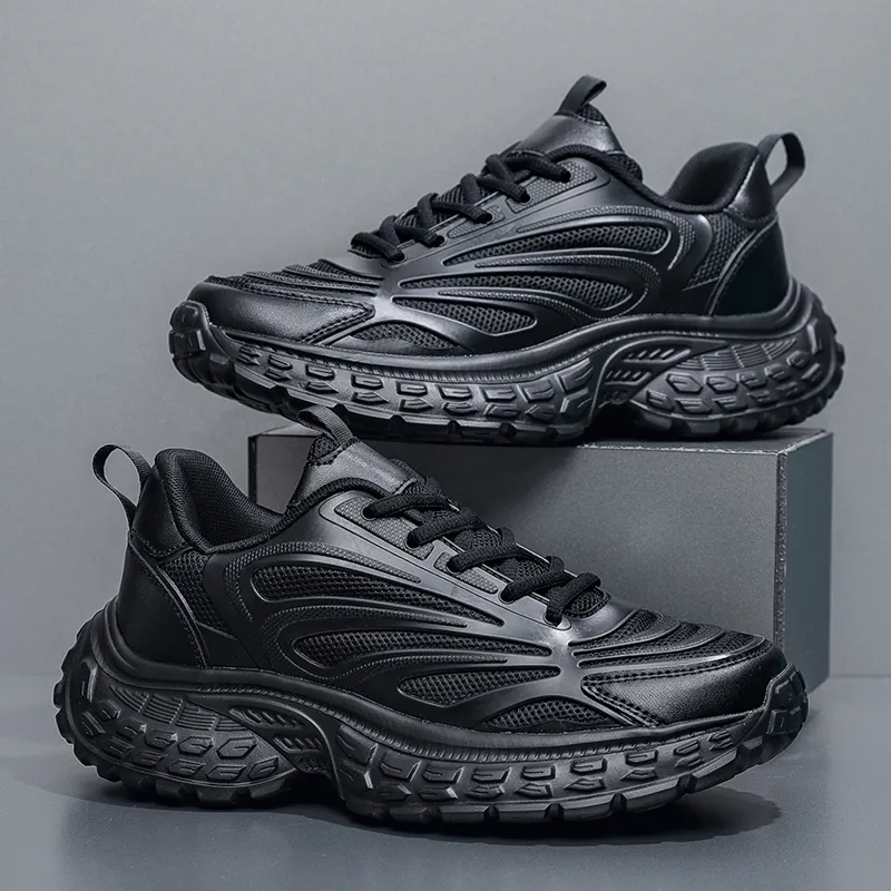 Prince McQueen Wear Resistant Breathable Slip Resistant Low Top Chunky Sneakers Men's Black-1