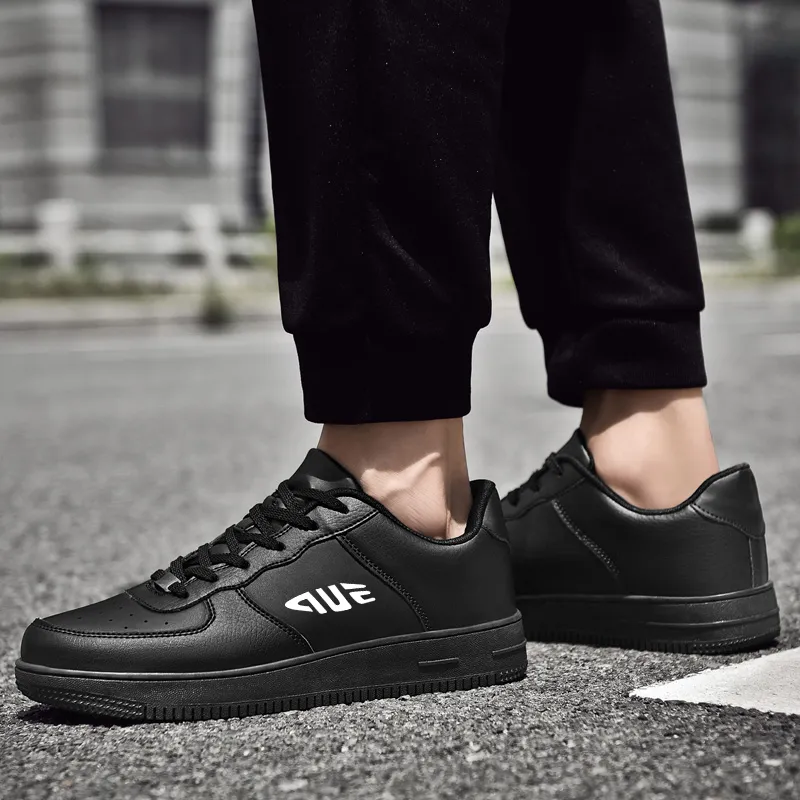 Prince McQueen Anti-Slip Wear-Resistant Low-Top Skateboard Shoes Unisex-4