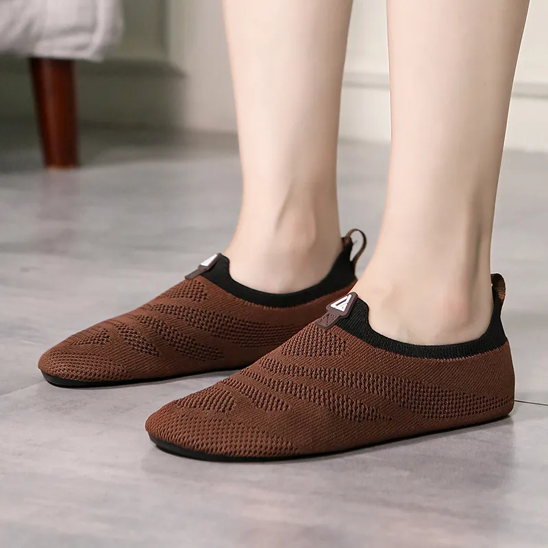 Leyang Low Top Training Shoes Women's Black Coffee-5