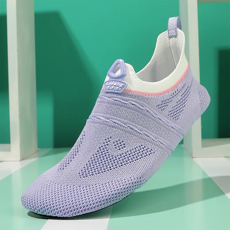 Leyang Cushioned Slip-Resistant Lightweight Low-Top Training Shoes Unisex-1