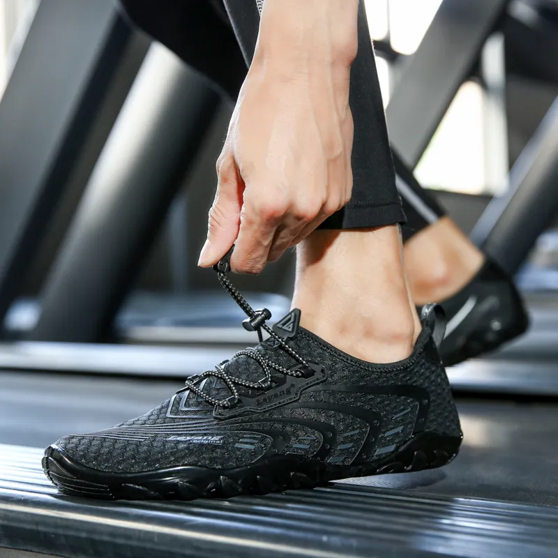 Leyang Anti Slip Wear Resistant Low Top Training Shoes Men's Black-6