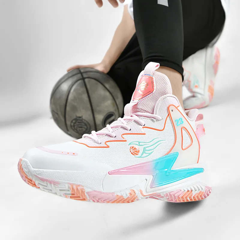 Black tailed Deer Shock Absorbers Slip Resistant, Abrasion Resistant, Breathable Low Top Basketball Shoes Unisex-39