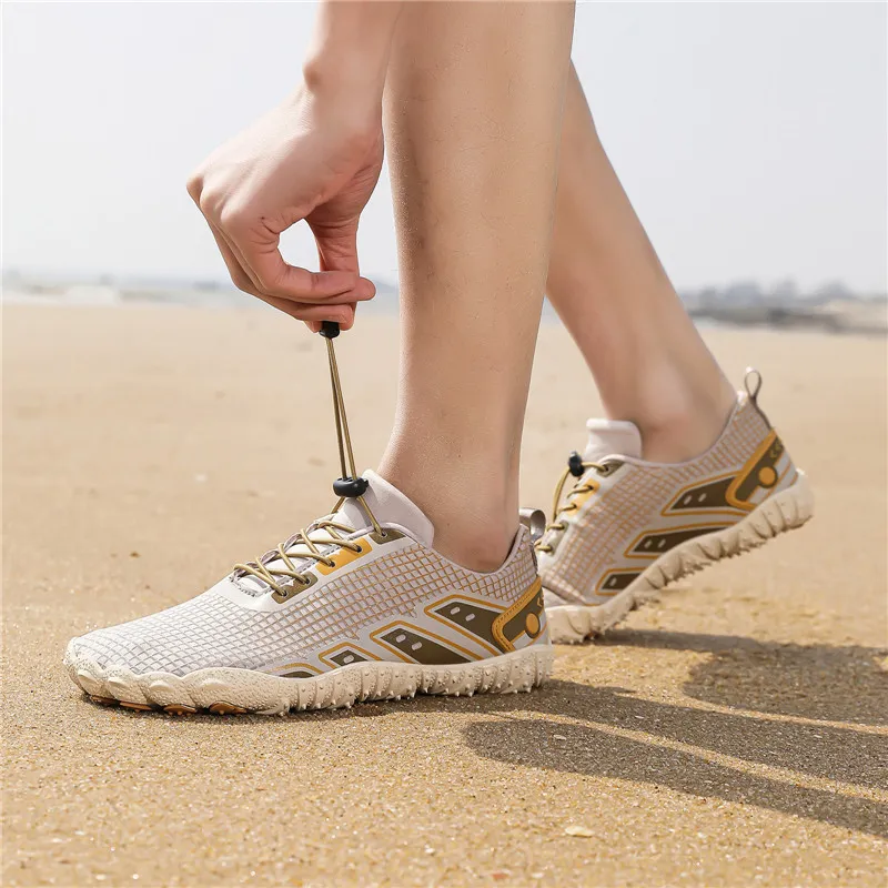 Black tailed Deer Slip Resistant, Breathable, Lightweight Low Top Casual Shoes Unisex-23