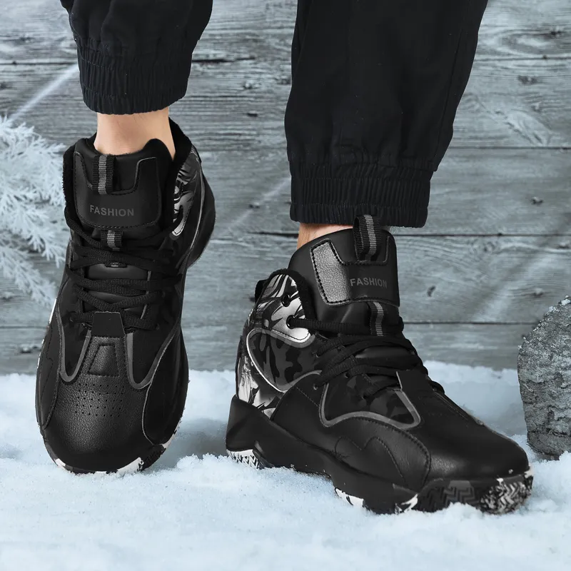 Black tailed Deer Thermal Cushioning Abrasion Resistant Slip Resistant High Top Basketball Shoes Unisex-42