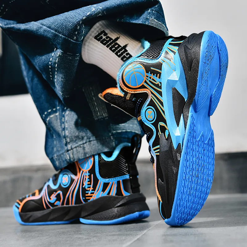 Black tailed Deer Thermal Cushioning Abrasion Resistant Slip Resistant High Top Basketball Shoes Unisex-35
