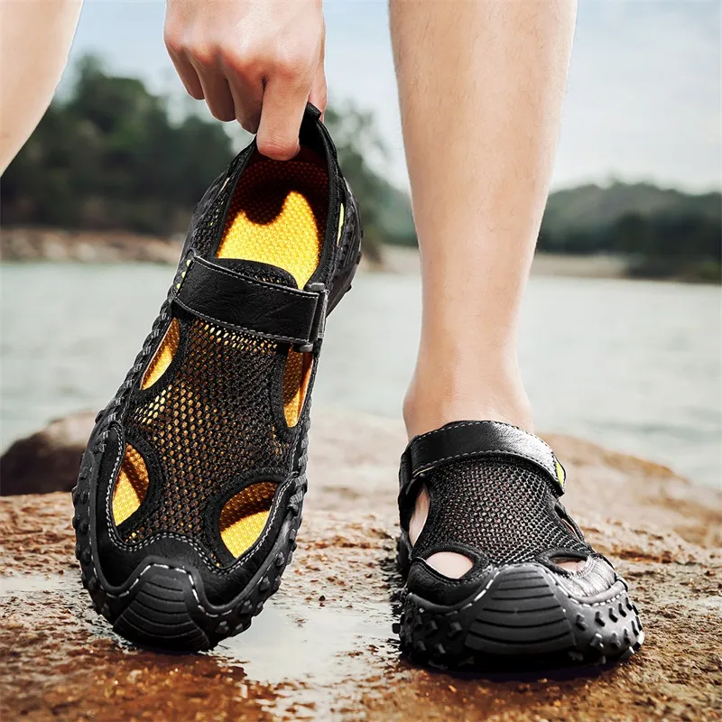 Black tailed Deer Slip Resistant And Breathable River Trekking Shoes Men's-18