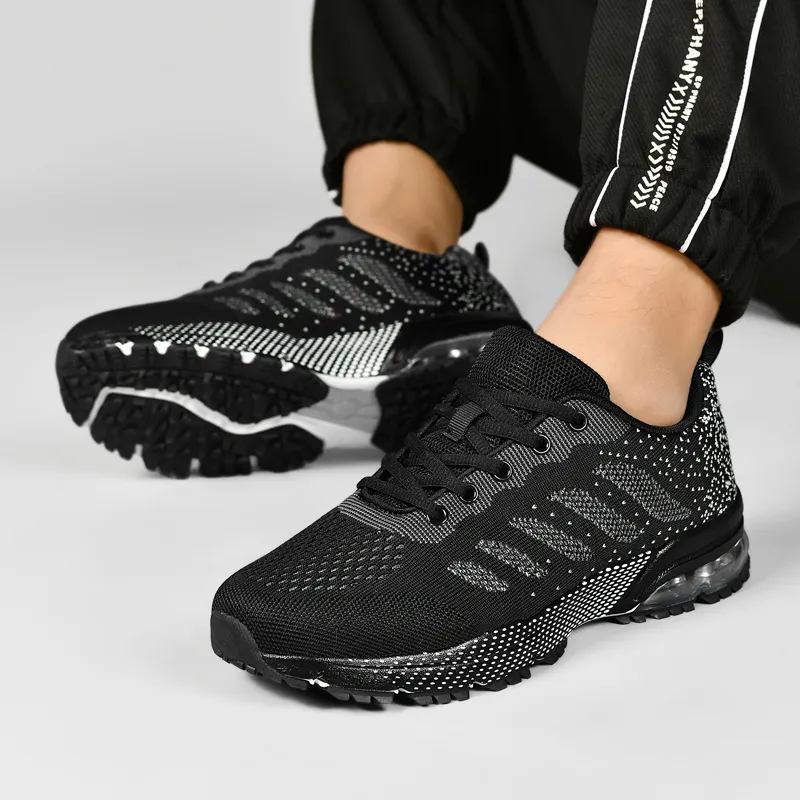 Black tailed Deer Slip Resistant, Abrasion Resistant, Breathable Low Top Casual Running Shoes Men's-12